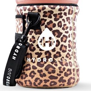 COPY - Gently used Hydrojug leopard sleeve